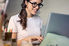 Szybka Gotówka — opinie i oferta pożyczki online