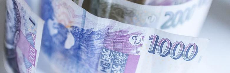 Kredyt gotówkowy z najniższą krajową - czy to się uda?